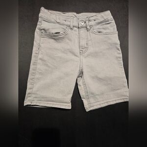 Boys light gray jean shorts size 8